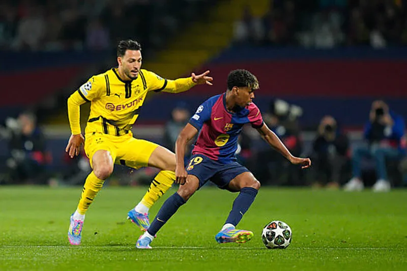 Soi kèo trận đấu Dortmund vs Barcelona